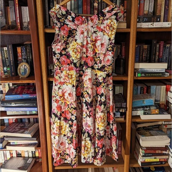 Lindybop Ophelia a line swing dress floral rose pattern retro pinup sz l… - Picture 2 of 6